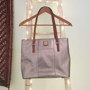 Silver & Saddle Dooney and Burke Leather Tote Bag