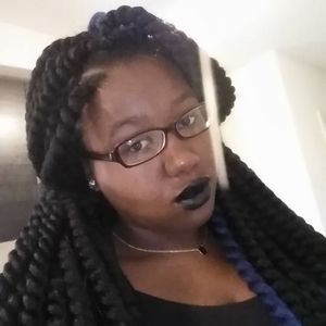 Meet your Posher, Jasmine