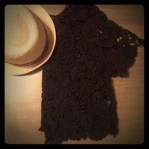 Black lace crop top size Small