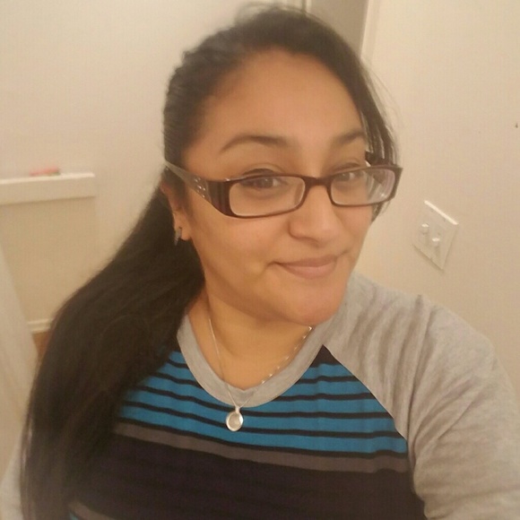 Meet your Posher, Tutu - Picture 2 of 2