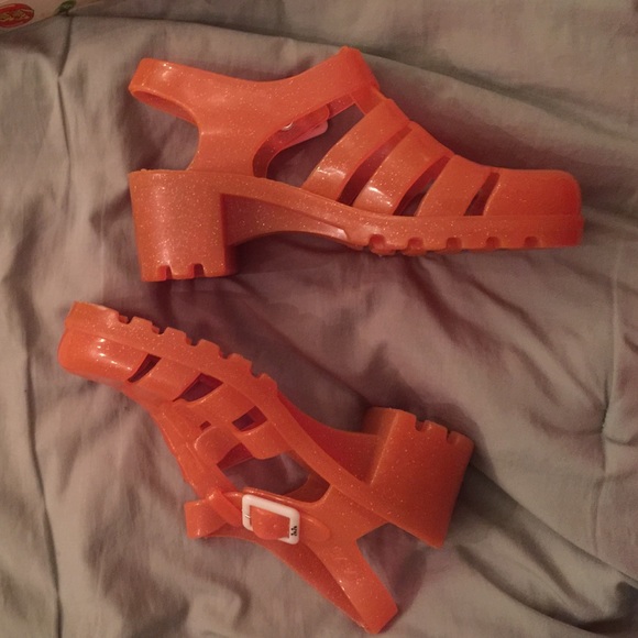 JuJu jelly shoe