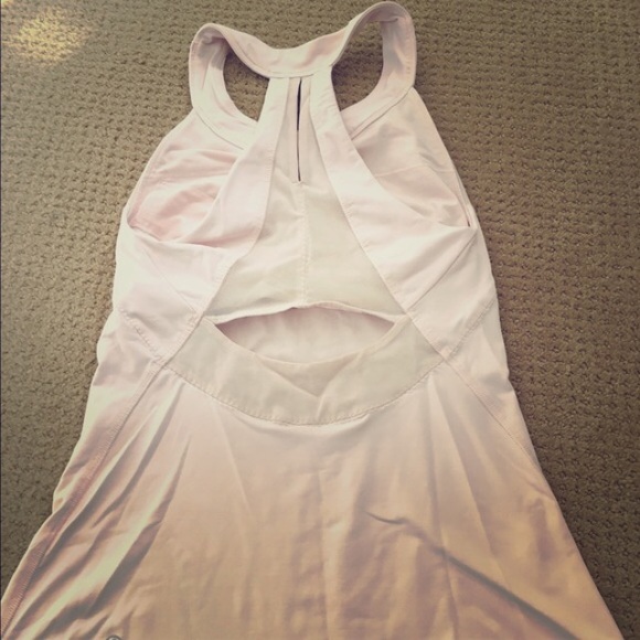 Lululemon workout tank