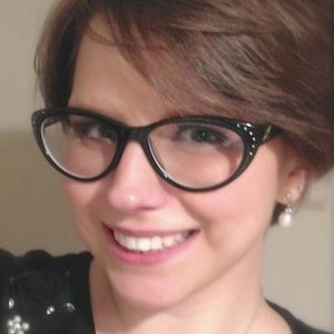 Meet your Posher, Alicia