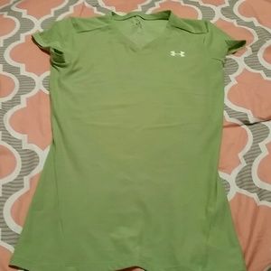 Under Armour T