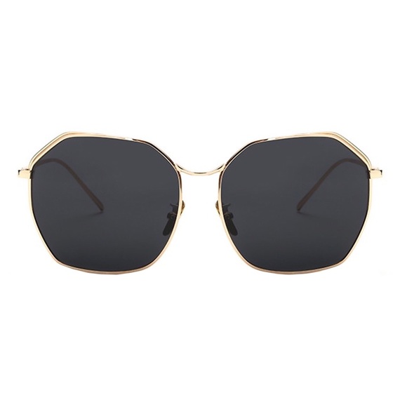 Tara sunglasses in gold frame
