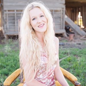 Meet your Posher, Evan