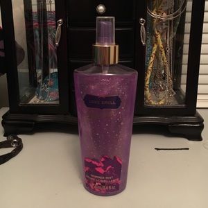 Victoria secrets shimmer mist