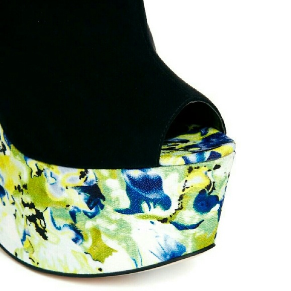 Asos floral heels - Picture 4 of 4