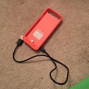 iPhone c charging case