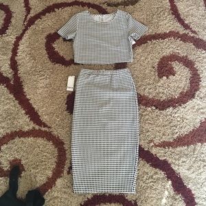 Bar 3 ( lll ) Two Piece