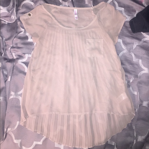 Tan flowy top