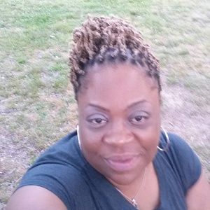 Meet your Posher, Debra