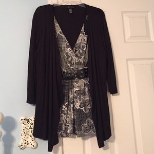 Black and white attached blouse