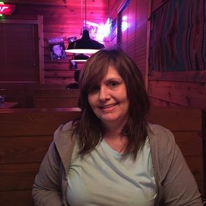 Meet your Posher, Deborah