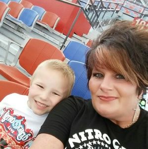 Meet your Posher, Shannon