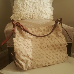 Dooney & Bourke Handbag