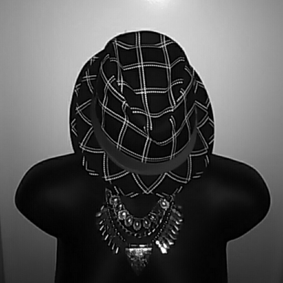 🎄Black and White Jr Fedora