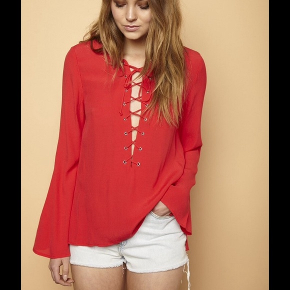 Isabelle Lace-Up Top (S, M, L) - Picture 2 of 4