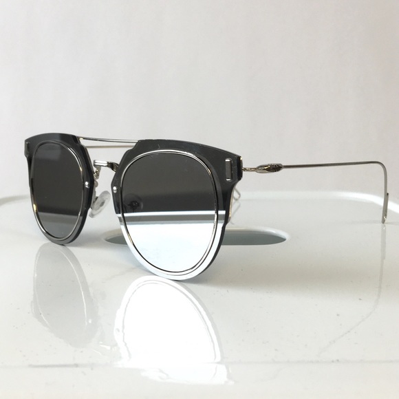 Gunmetal Silver Mirrored Statement Sunglasses - Picture 3 of 4