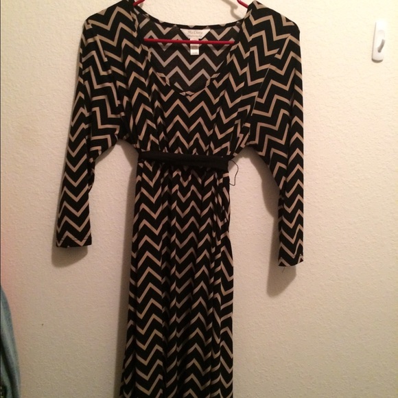 Chevron maternity dress