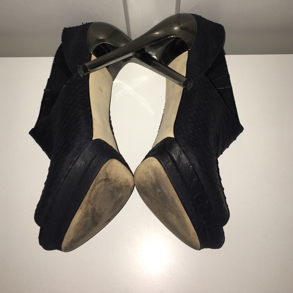 Peep toes booties - Picture 3 of 3