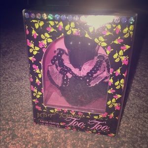 Betsey Johnson Too Too perfume