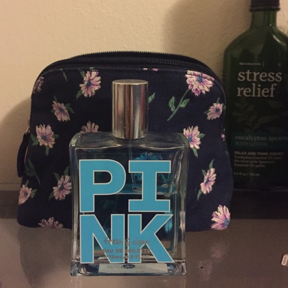 PINK fresh and clean