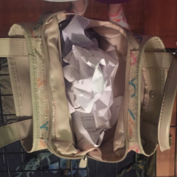 Liz Claiborne purse! Used- Mint condition - Picture 3 of 3