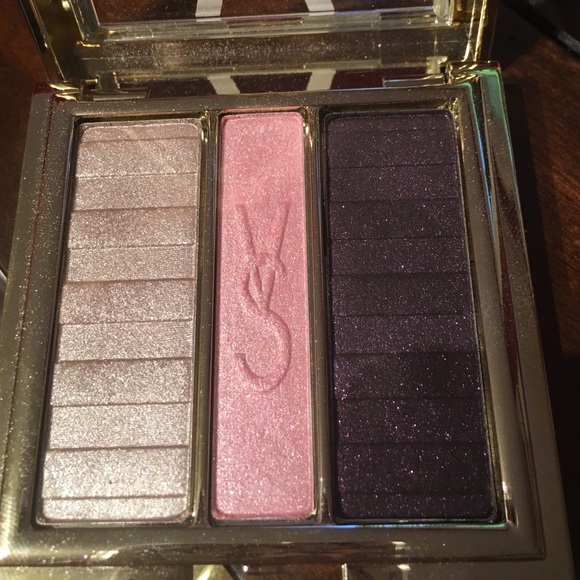 VICTORIA SECRET EYESHADOW