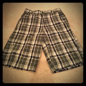 Boys Plaid Dress Shorts. Youth 14