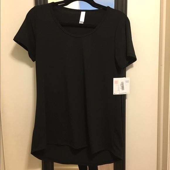 LuLaRoe black classic tee xs