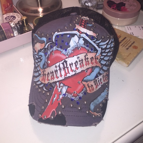 Women's studded trucker hat with mesh back