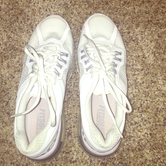 All white nike air max