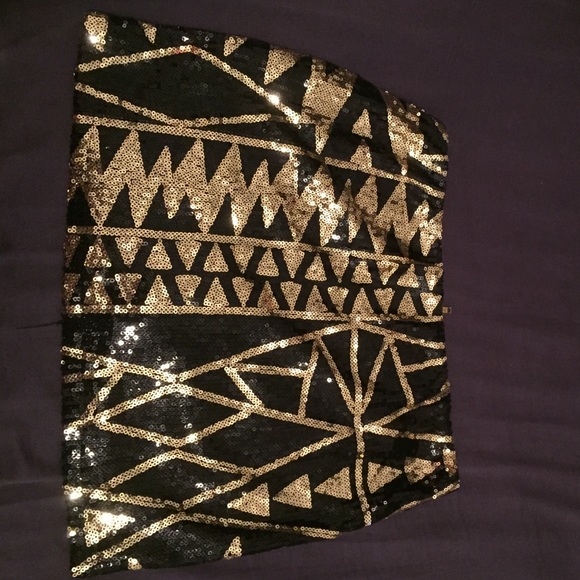 Mini skirt - Picture 3 of 3