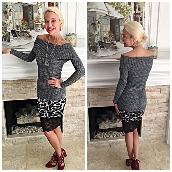 Animal print pencil skirt with lace hemline LAST 1 - Picture 2 of 4