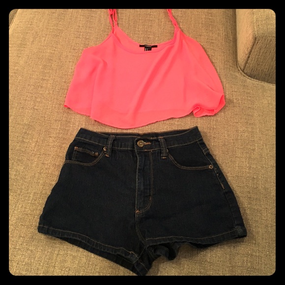 Crop top