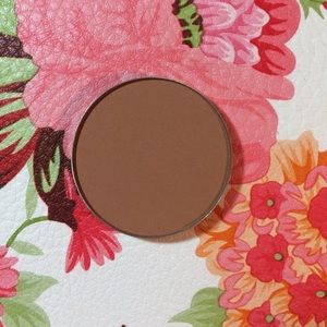 Anastasia contour powder in Havana