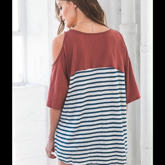 Gemma Mixed Media Top (S, M, L) - Picture 3 of 4