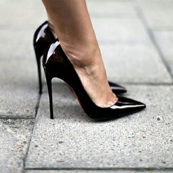 Black Leather Pumps, EUC