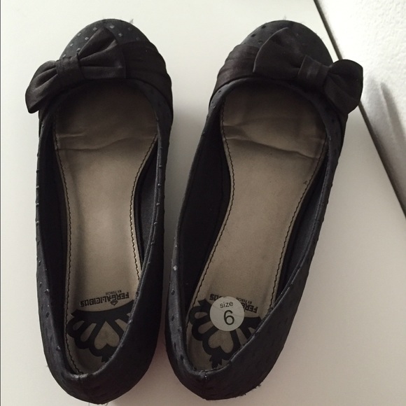 Black flats