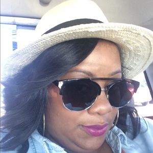 Meet your Posher, Shayla