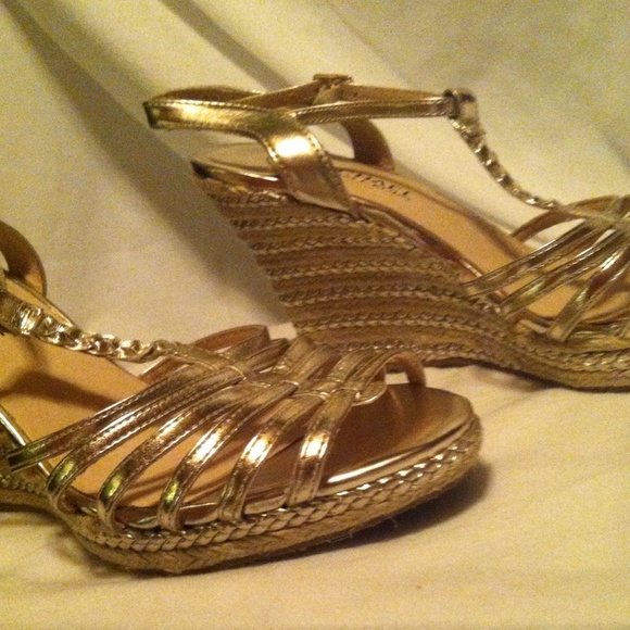 Alexa Wedge Gold Sandals