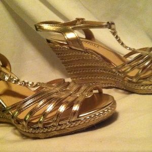 Alexa Wedge Gold Sandals