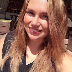 Meet your Posher, Courtney
