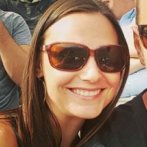 Meet your Posher, Kristin