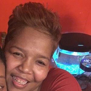 Meet your Posher, Lynnette