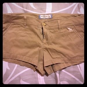 Abercrombie khaki shorts!
