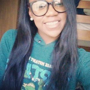 Meet your Posher, Ariana