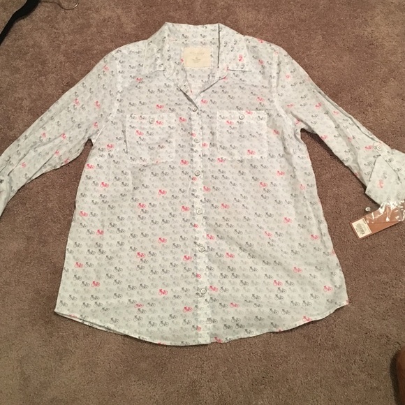 Sonoma top and Gray tank