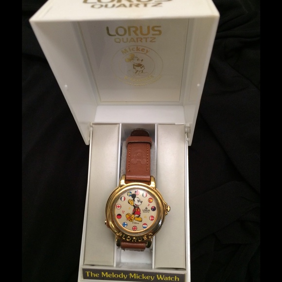 Musical Mickey Mouse flag watch